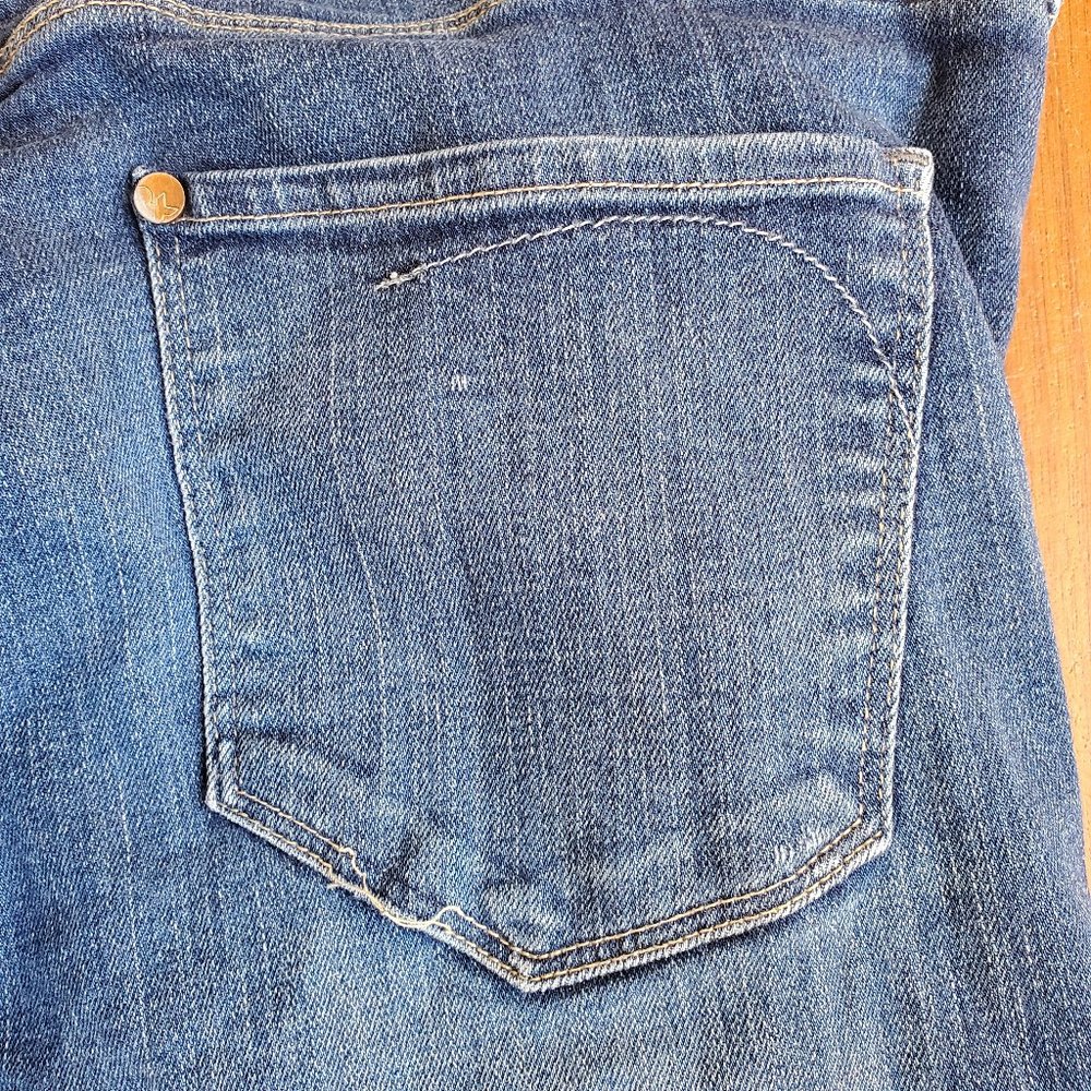 H&M Medium Wash Slim Leg Regular Waist Jeans Size 29 - Picture 14 of 15